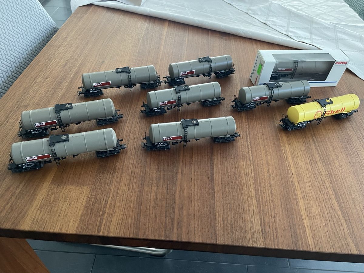 Märklin Modelleisenbahnen: Märklin Kesselzug – Gebraucht aus Biberist von Sopc 1