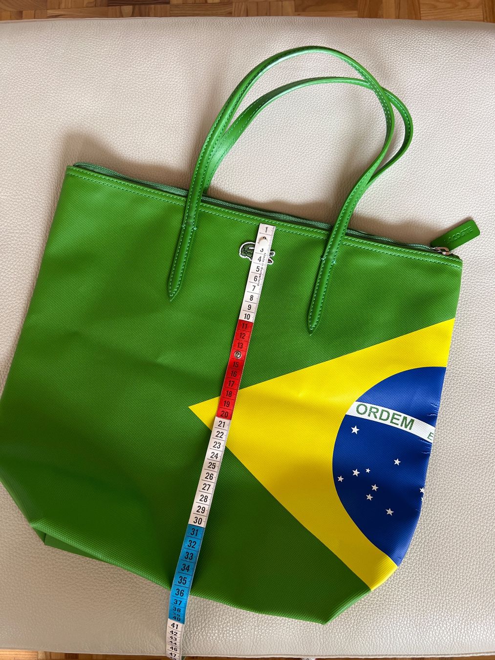 Lacoste Sacs femmes: Lacoste Tasche mit Brasilien Flagge – D'occasion à Chur par van_hnc6 5