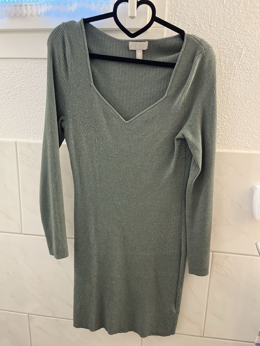 H&M Vestiti: H&M schönes Strickkleid grün L – Usato da Rüdlingen venduto da Lichee