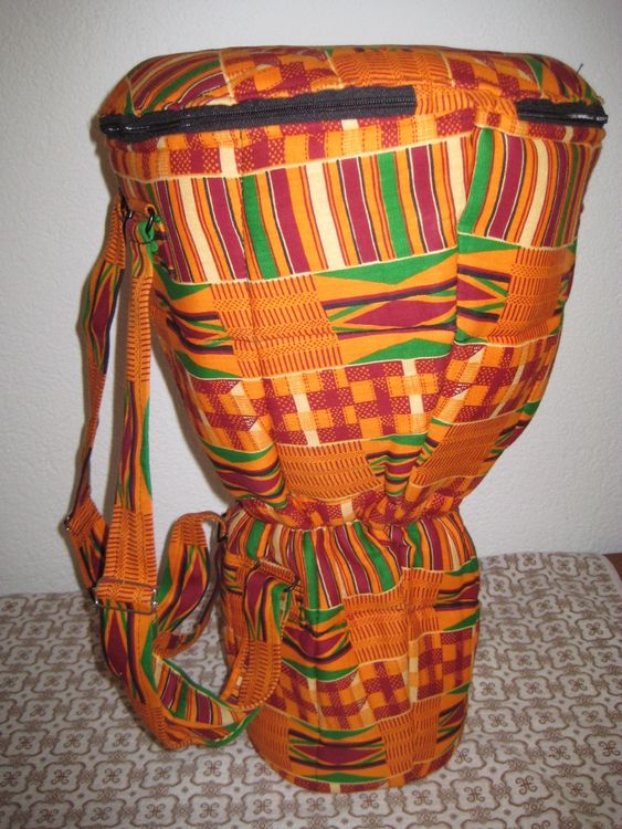 DanceDjembe mit Tasche Kaufen auf Ricardo