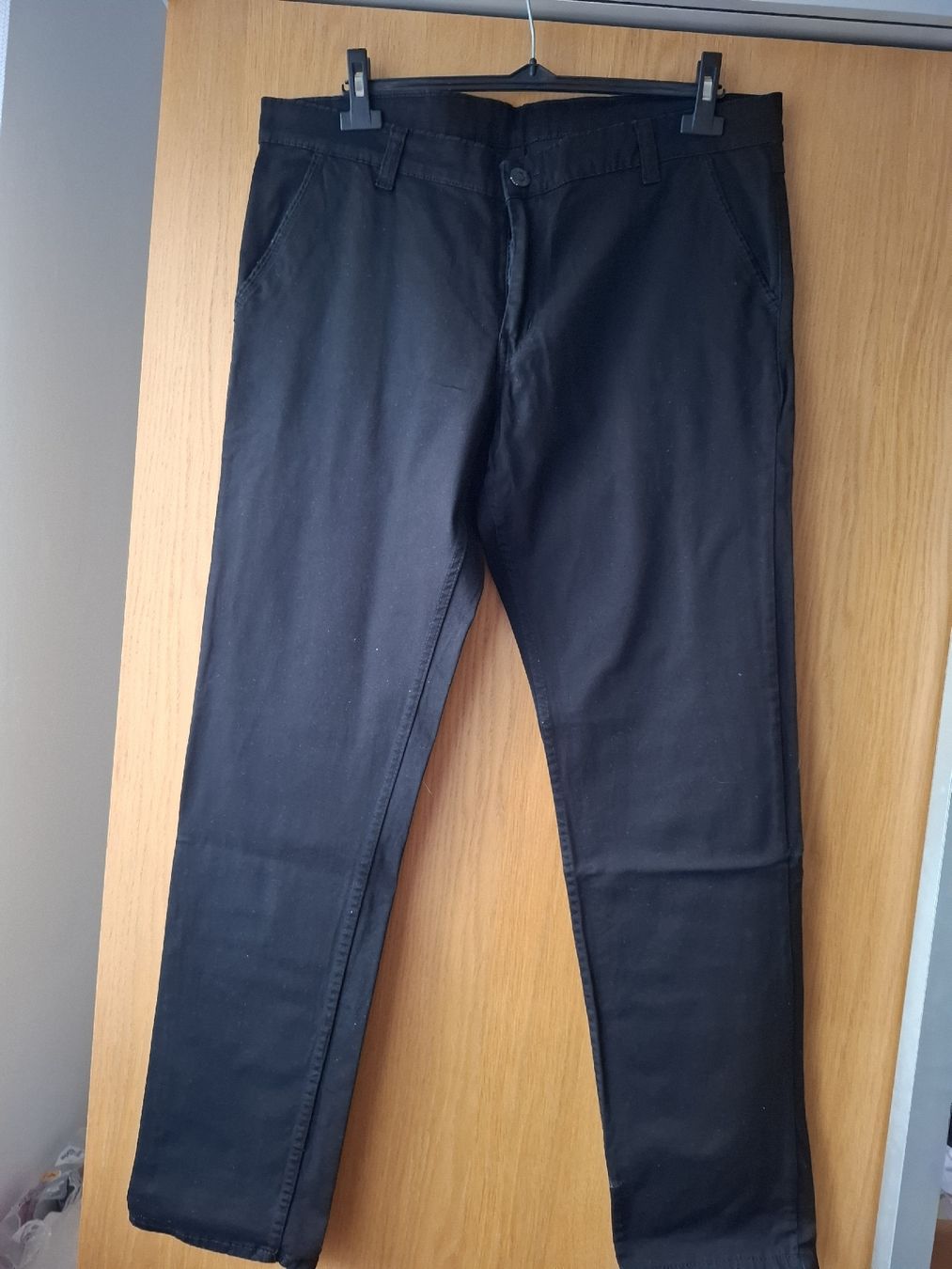 Pantaloni: Hose 38 Schwarz Parol – Usato da St.Gallen venduto da LaMiSa