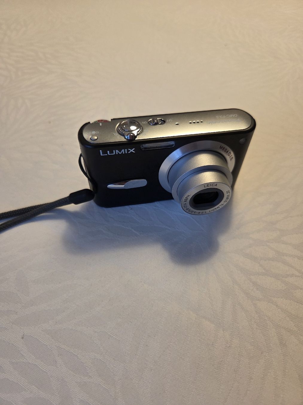 Panasonic Appareil photo: Panasonic Lumix Digitalkamera Wie Neu – Neuf (Voir description) à Beckenried par Tree_sells