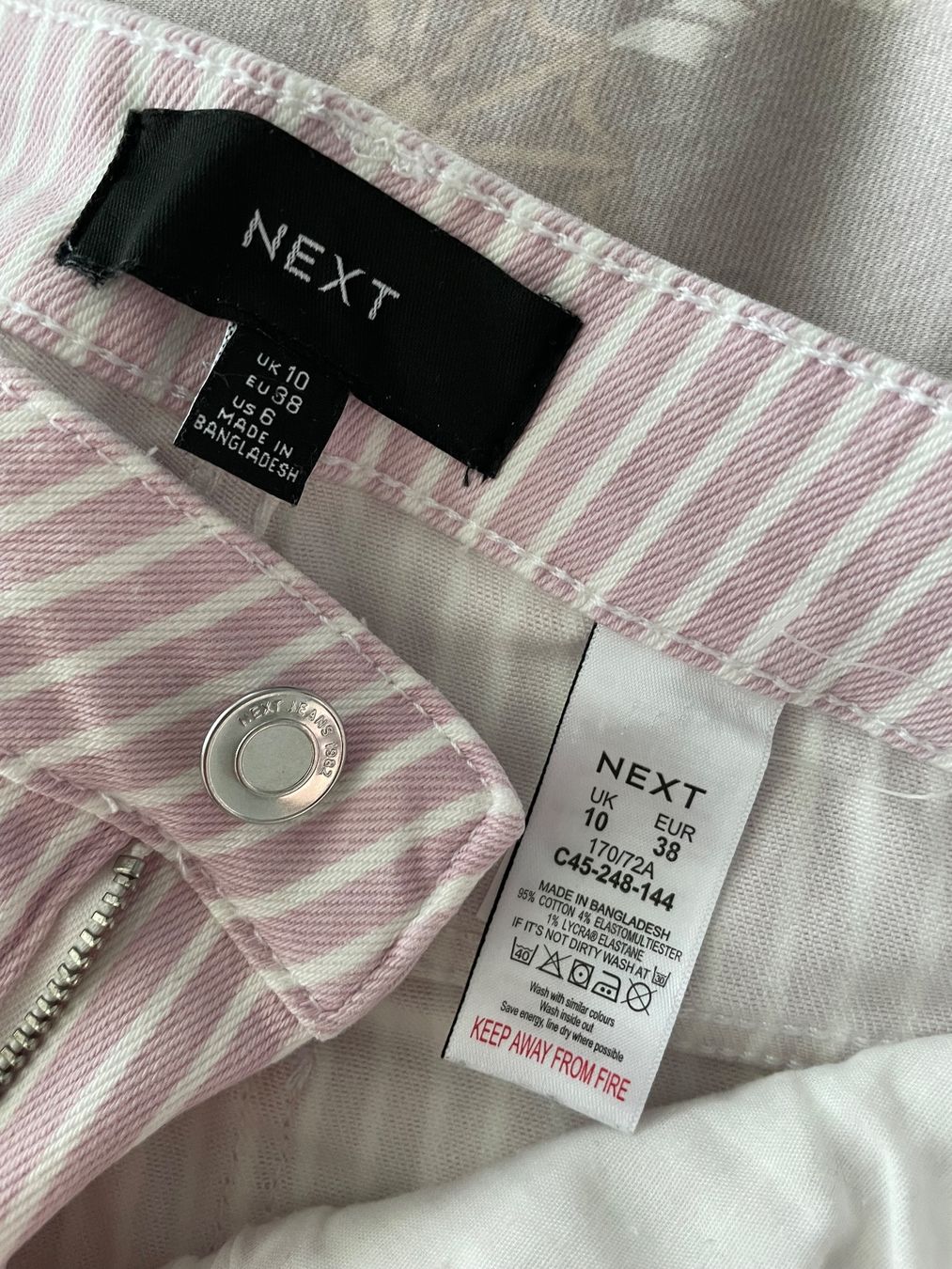 Next Jeans: Next CROPPED - Jeans Slim Fit - pink stripe – Usato da Zürich venduto da SeldaY 1