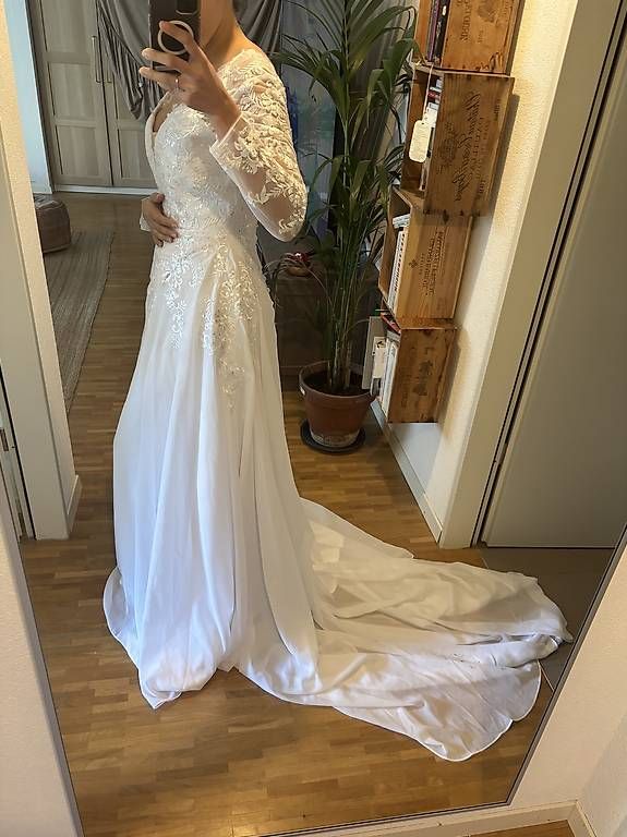 Kleider: Robe de mariée taille S – Gebraucht aus Vevey von nis_nj5p 4