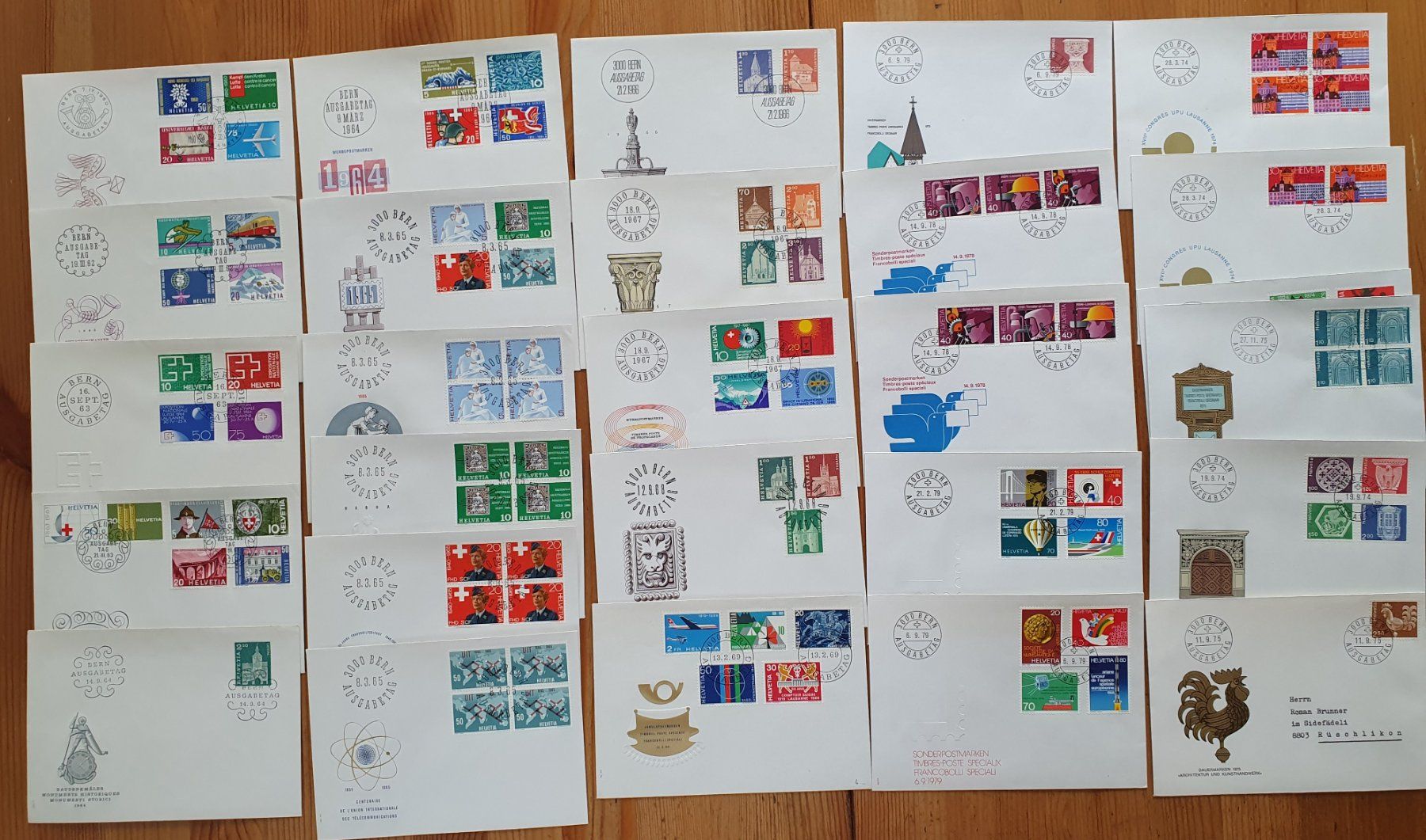 Tutti i francobolli: Schweiz: 900 verschiedene FDC 1960 - 2010 – Usato da Dällikon venduto da Minita 9