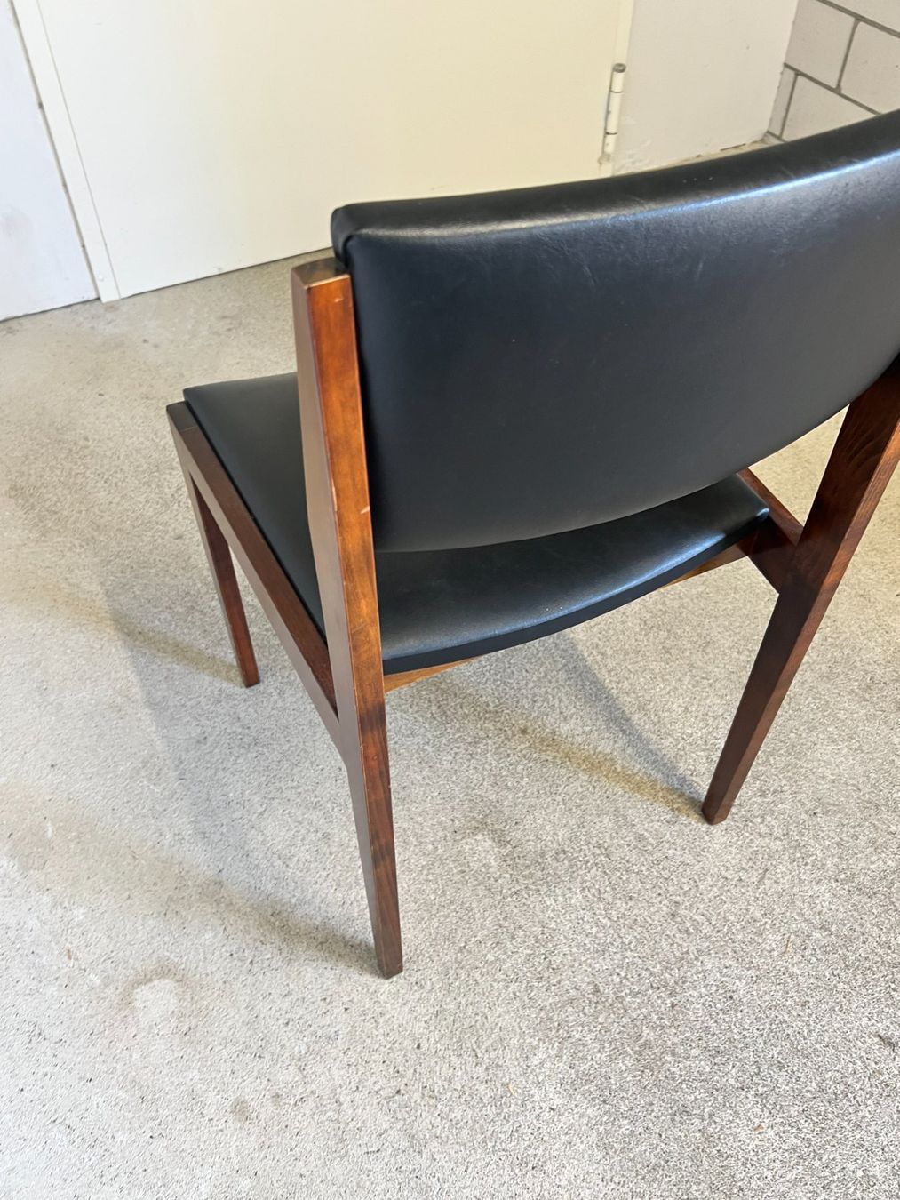 Tavoli: Mid-Century Tisch und Stühle – Usato da Pregassona venduto da ModernistaCH 2