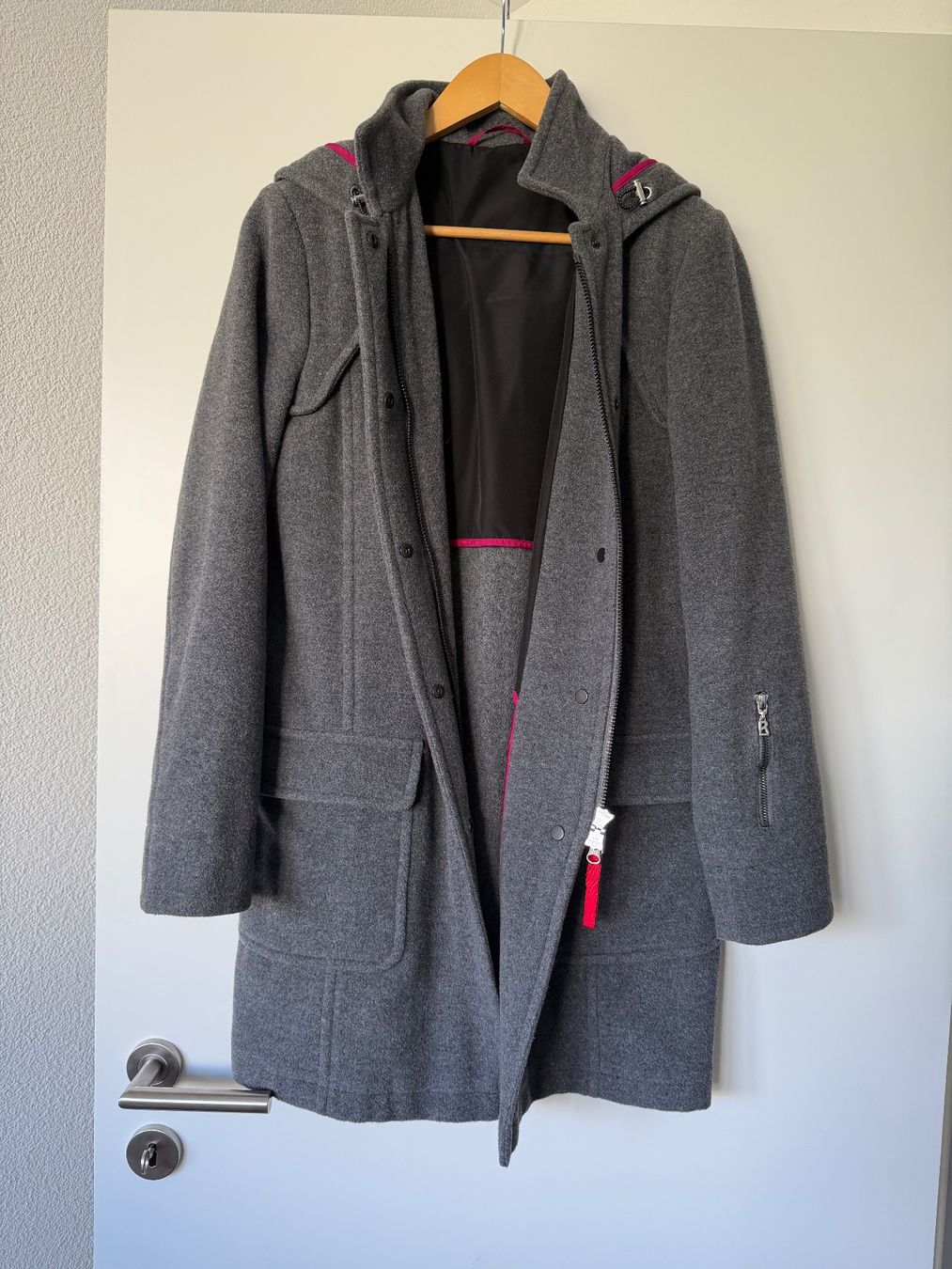 Bogner Mäntel: Bogner Fire+Ice Wollmantel Grau – Gebraucht aus Buchs SG von VintageHomeCH 1
