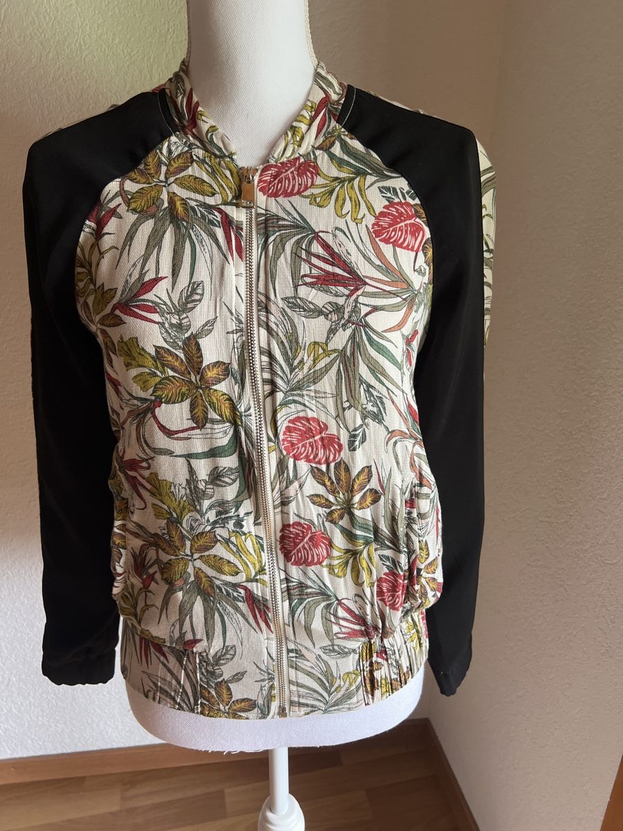 Jacken: YFL Damen Bomberjacke Gr. 34/36 – Gebraucht aus Linden von Annelie12