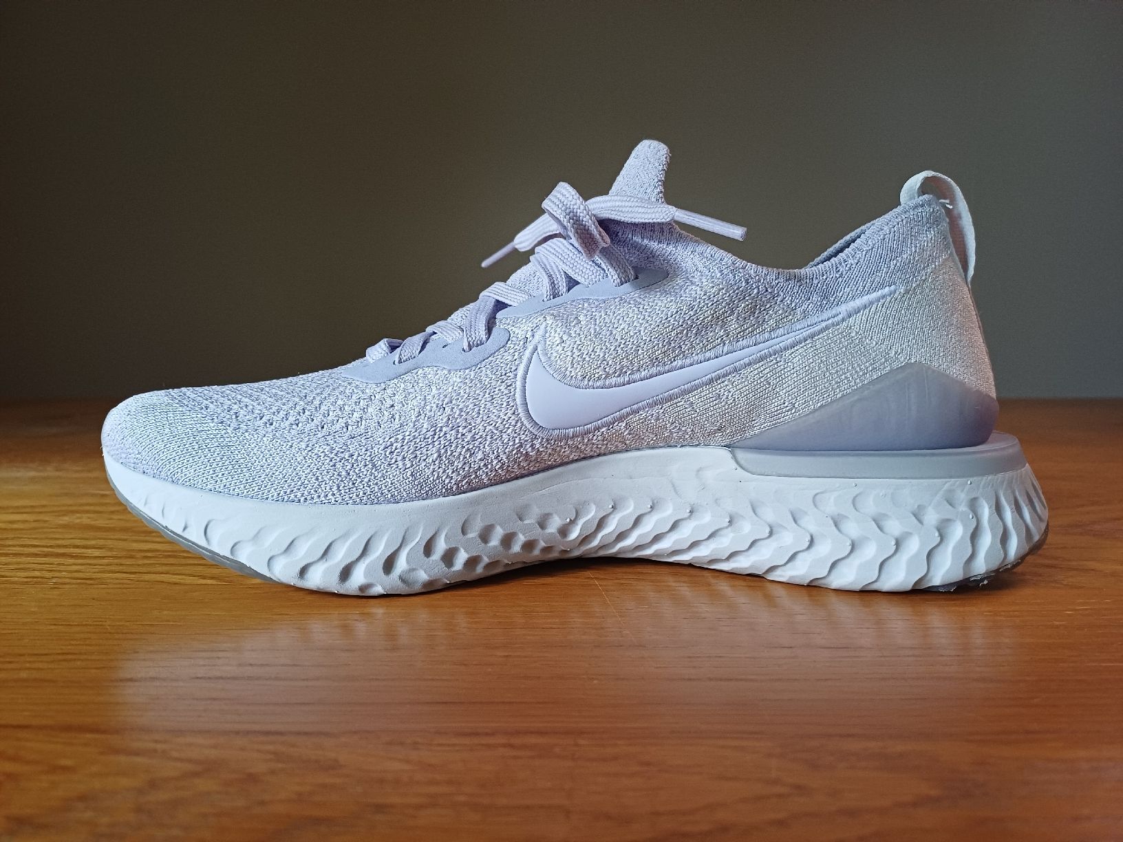 Nike Chaussures femmes: ++ NIKE Epic React Flyknit Gr. 39 ++    – Neuf (Voir description) à Kreuzlingen par jen_xdg7 2
