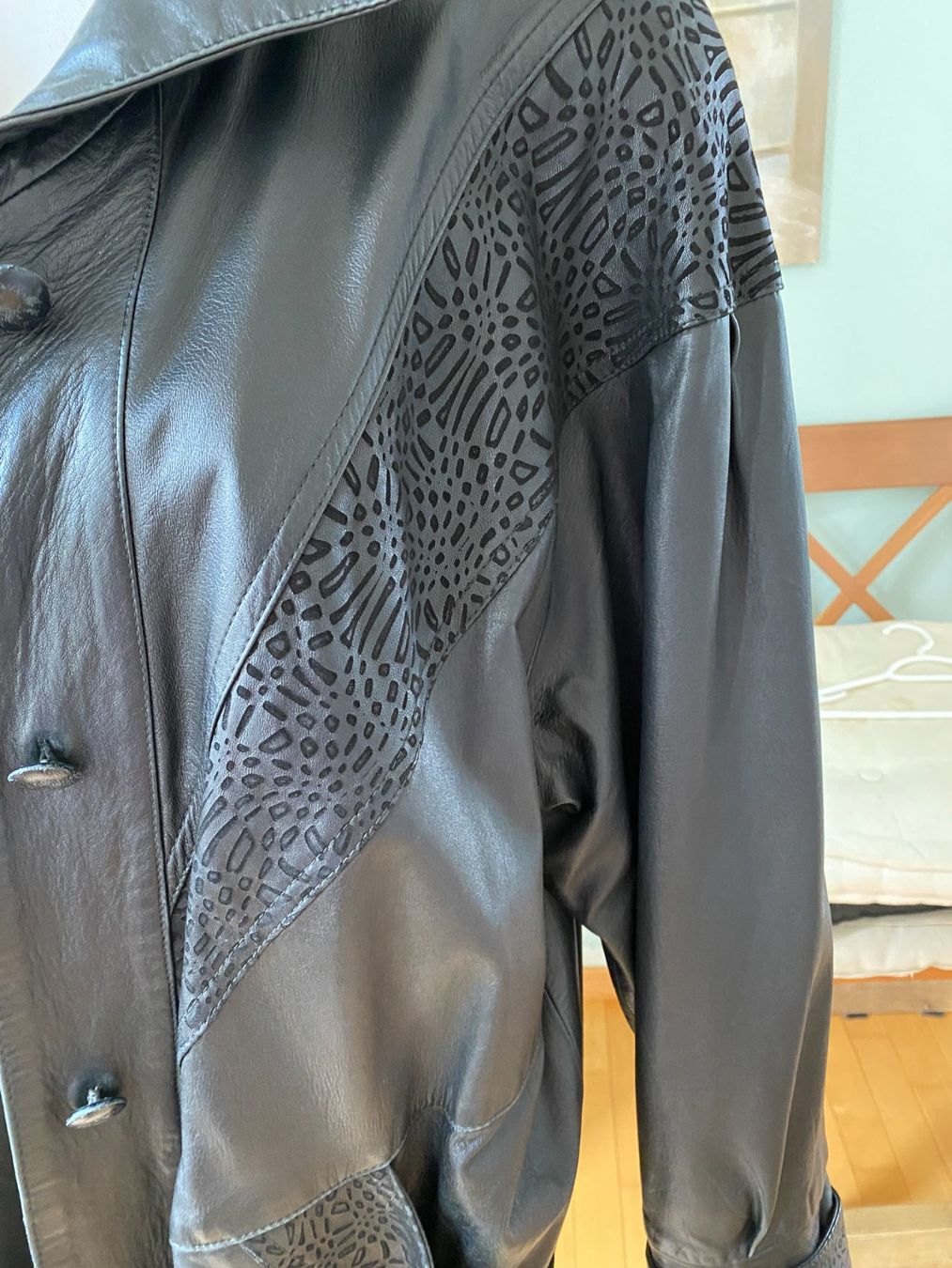 Vera Pelle Giacche: SCHÖNE LEDERJACKE GR.44/46 – Usato da pratteln venduto da Mickely1 2