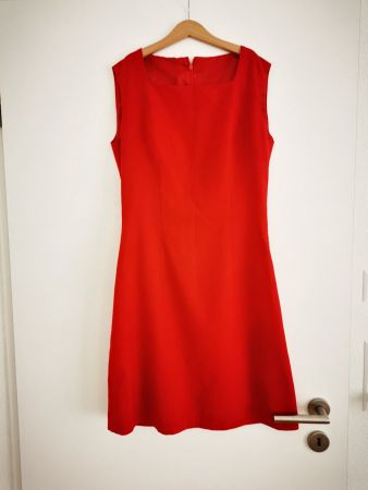 Rotes Kleid,  Grösse 34, Keine Marke