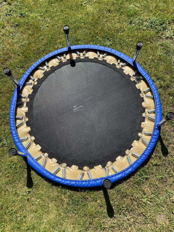 Mini Trampolin 2