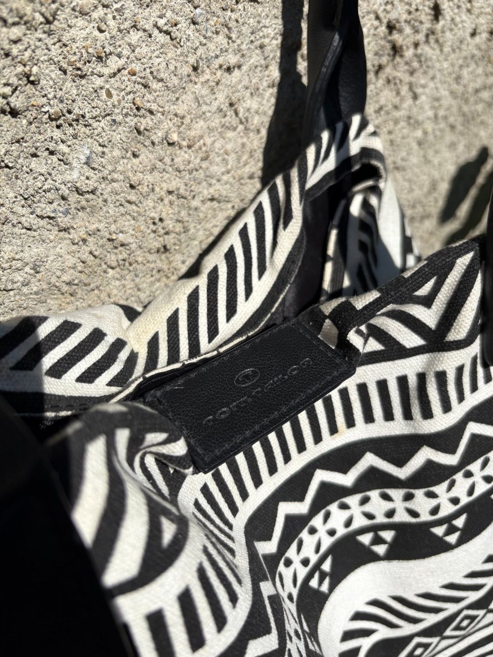 Tom Tailor Borse da donna: TOM TAILOR Designer Handtasche im Boho Muster schwarz-weiss – Usato da Wittnau venduto da cel_j8w9 2