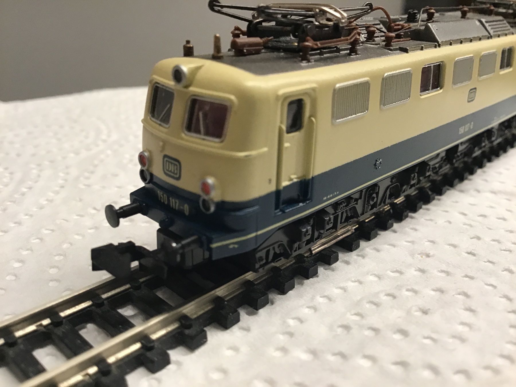 Roco Modellini di ferrovie: ROCO N Lok BR 150 117-0 DB Ep.IV – Usato da Männedorf venduto da Spezial-Modelle 2