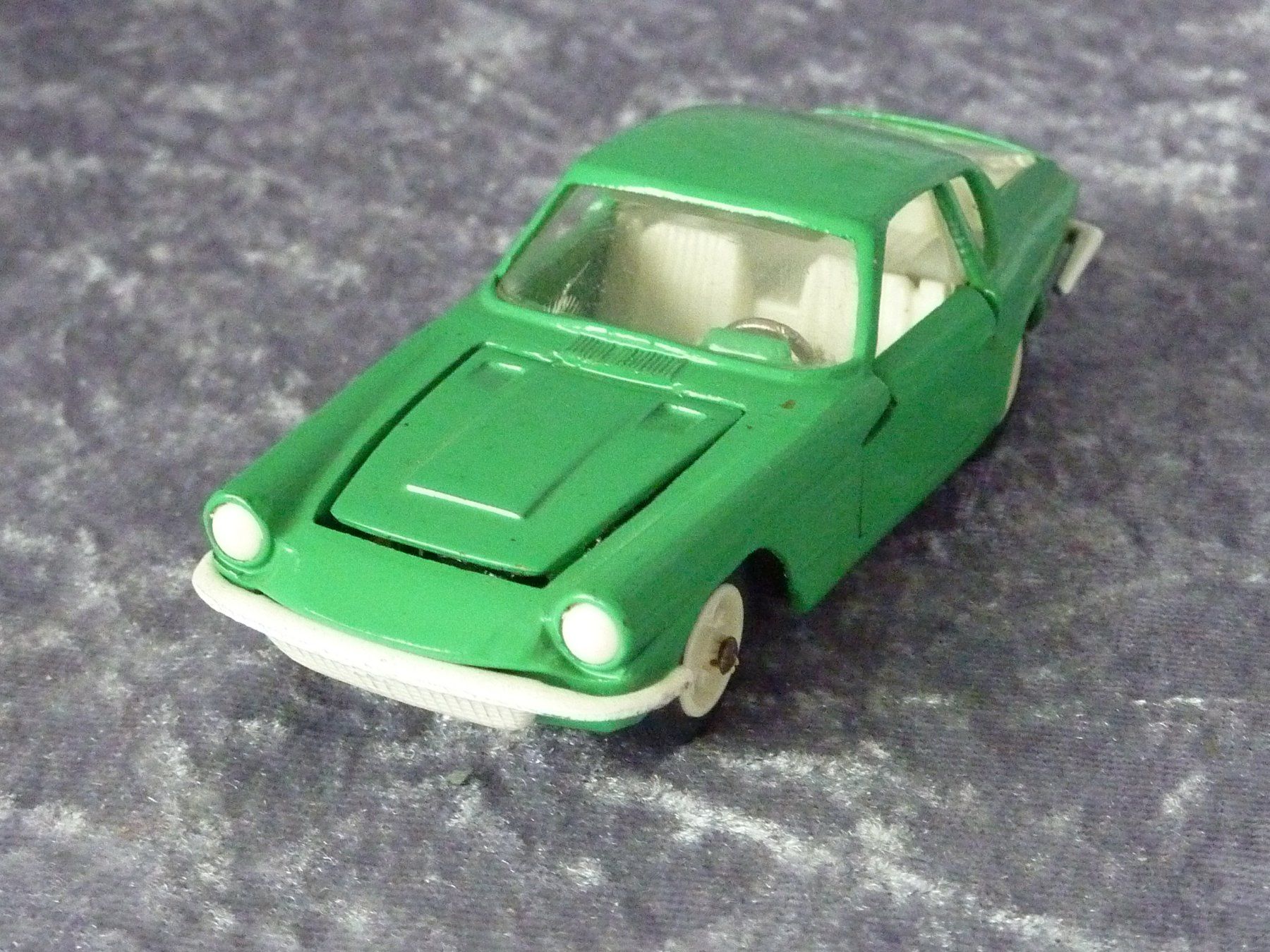 Maserati Modellini d'auto: Maserati Mistral 1:43 – Usato da Dürrenäsch venduto da modellautos4you