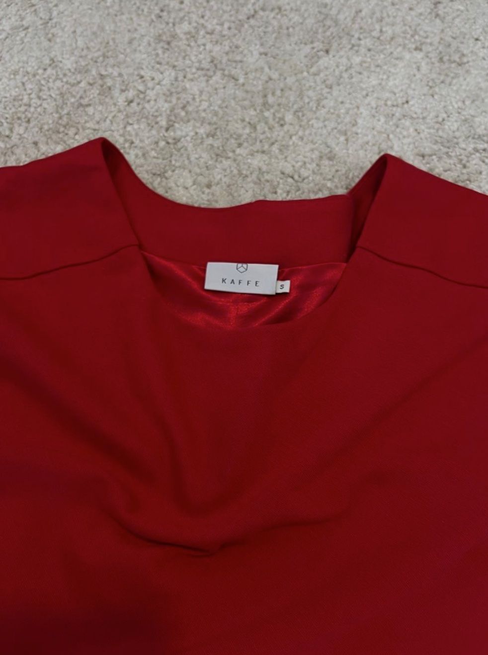Vestiti: Rotes Kleid von Kaffe, Grösse S – Nuovo (secondo la descrizione) da Bern venduto da SoSofa 1