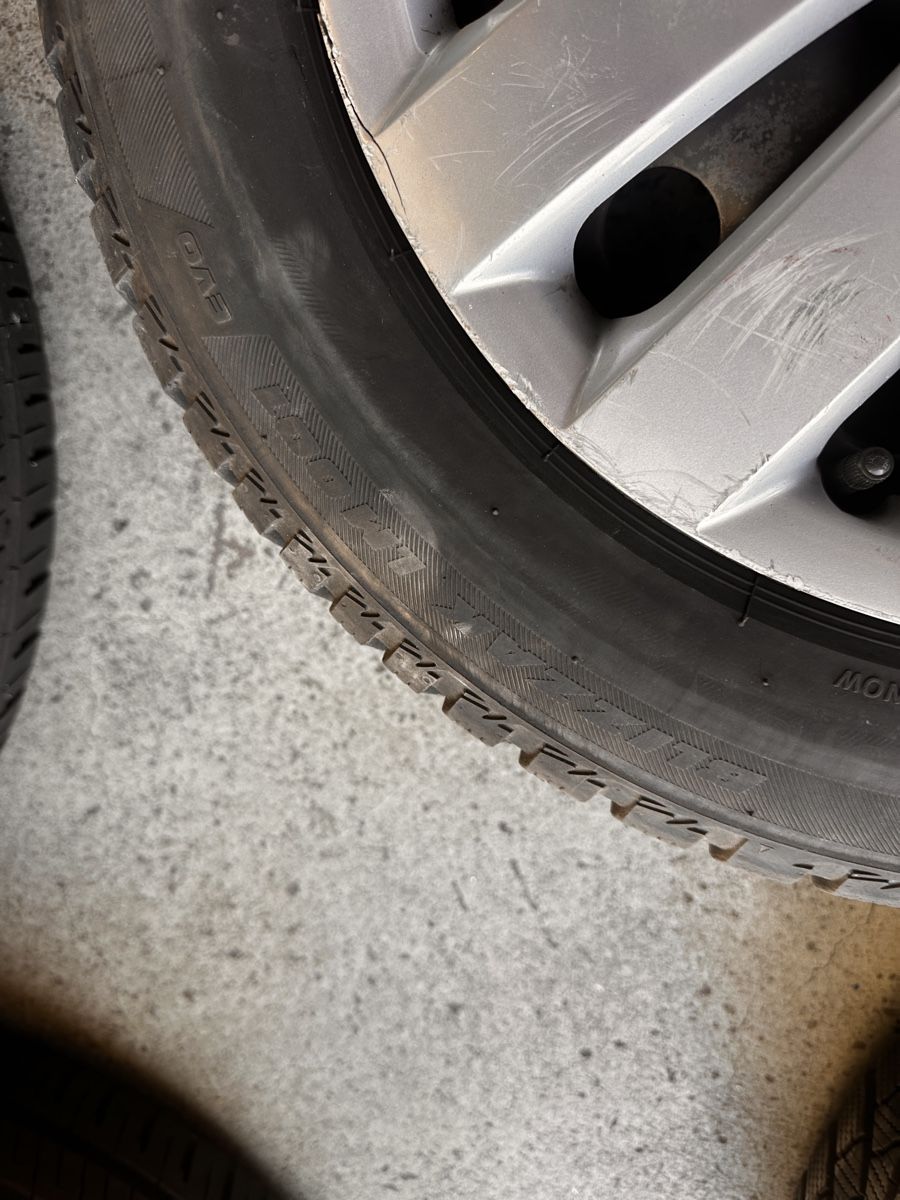 Pneus & Roues: VW Polo Winterräder – D'occasion à Höri par EverythingForSale 9