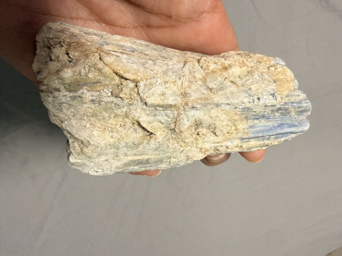 Minéraux & Lithothérapie: Kyanit  Rohstein natural  – Neuf (Voir description) à Oberhof par RealStone 7