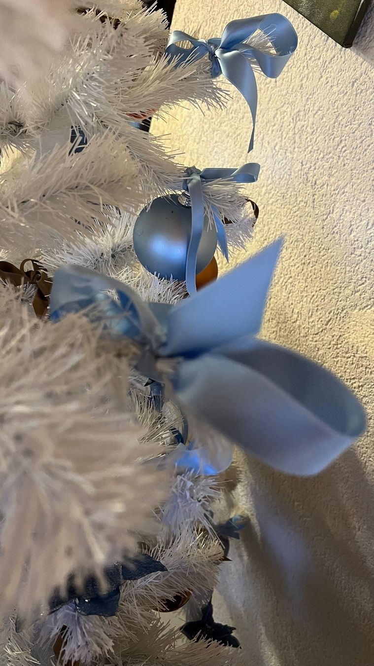 Tutte le decorazioni: Weihnachtsbaum weiss mit Dekoration, NEU – Nuovo (secondo la descrizione) da Schübelbach venduto da Dolly990_2 7