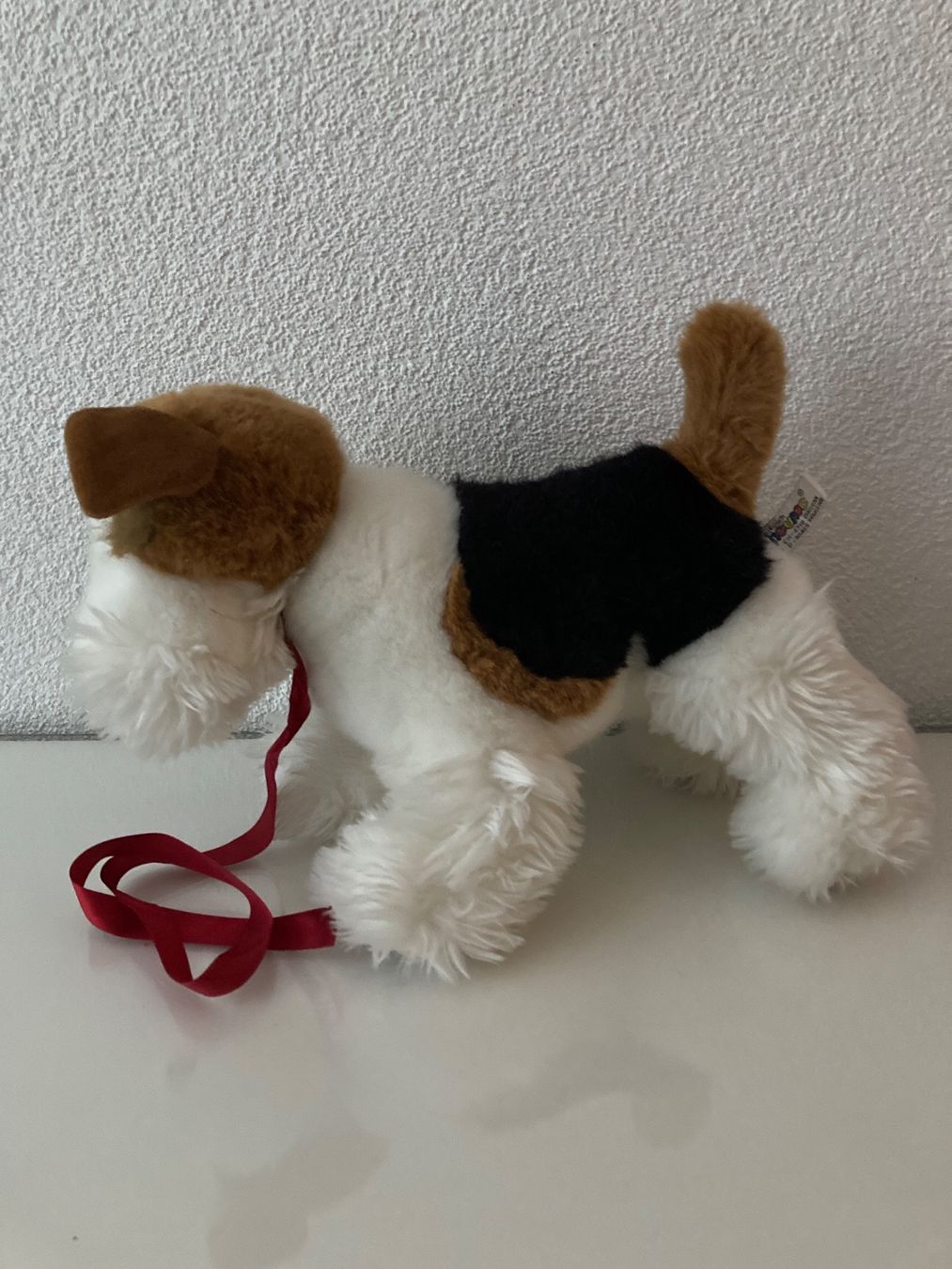 Giocattoli: Plüschhund, Länge 35 cm, Höhe 22 cm – Usato da Rotkreuz venduto da RoseAss