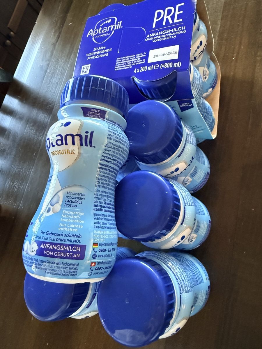 Aptamil Cibi & Specialità: Aptamil PRE Pronutra – Nuovo e nell'imballaggio originale da Schindellegi venduto da den_27m5