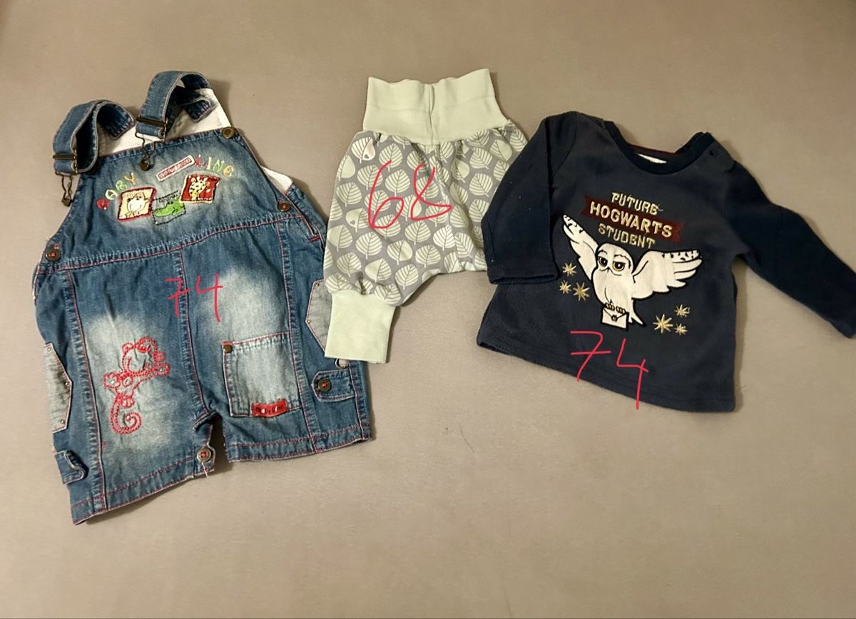 Lotti & Set di vestiti: Div. Babykleider – Usato da Uster venduto da Jestroku 5