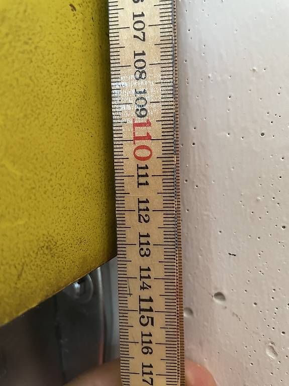 Armadi: Glühleuchtenschrank Hella – Usato da Möhlin venduto da Rotor117 3