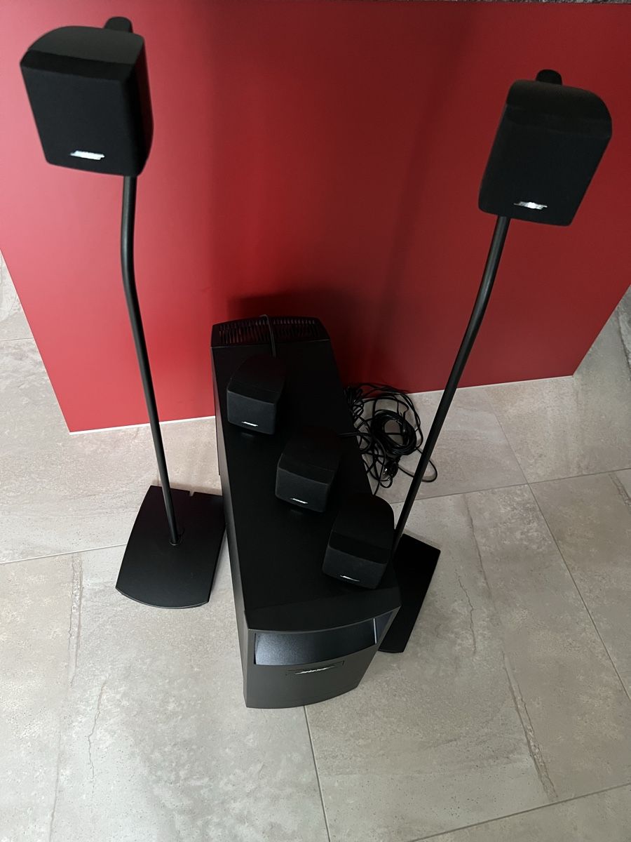 Bose Home Cinema: Bose Heimkino System mit Onkyo Receiver und Blu-Ray Player – Usato da Ermatingen venduto da mydushi 5