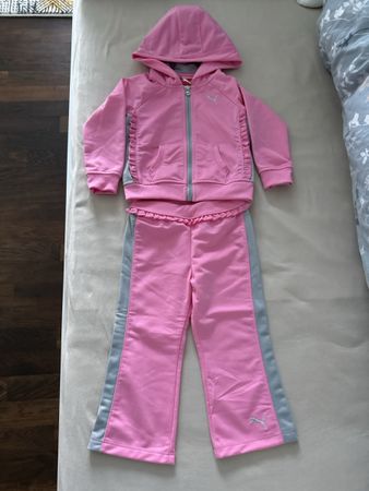 Puma Kleiderset rosa grau Grösse 86 /24M