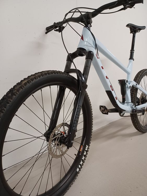Vitus Velos: Vitus Mythique 27 VRS Mountainbike – Gebraucht aus Wiesendangen von Baensch 1