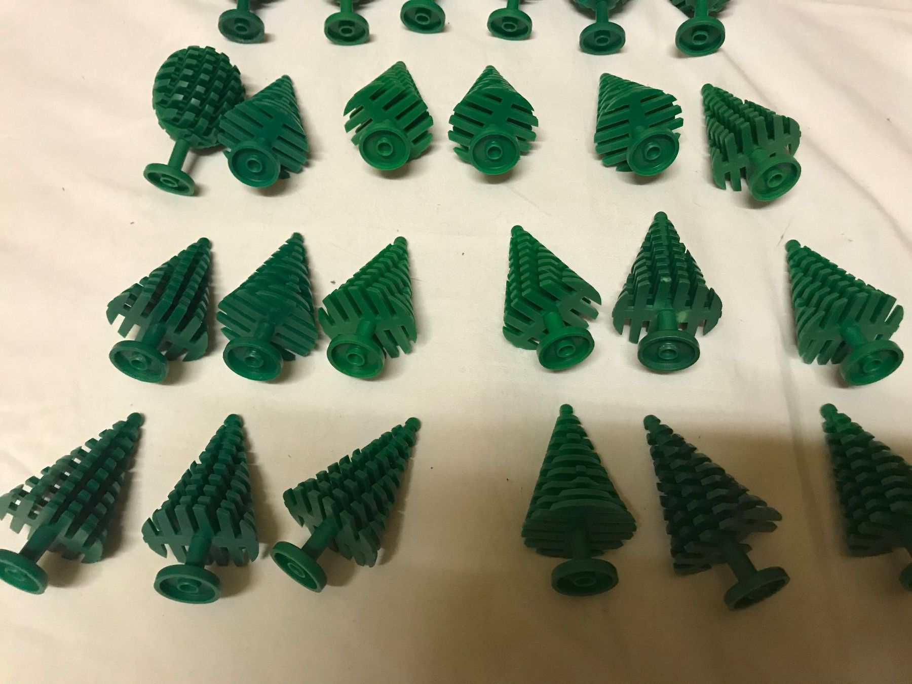 Lego Kit di costruzioni: Lego Bäume 30x – Usato da Ennenda venduto da ZiskaGL 2