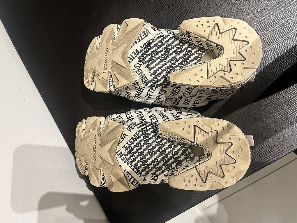 Scarpe da donna: REEBOK PUMP x VETEMENTS – Usato da Mendrisio venduto da yus_gtq7 4