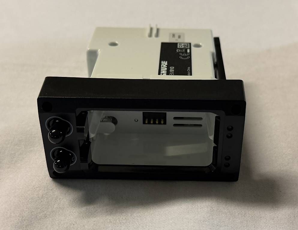 Alimentazione elettrica: Shure SBM910 Lademodul – Usato da Rüti ZH venduto da Philippek 1
