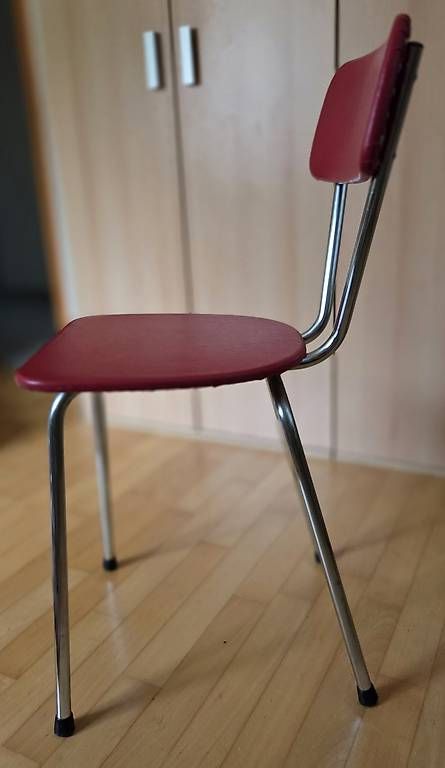 Chaises: Vintage Stuhl rot – D'occasion à Sennhof par lil_2sy5 3