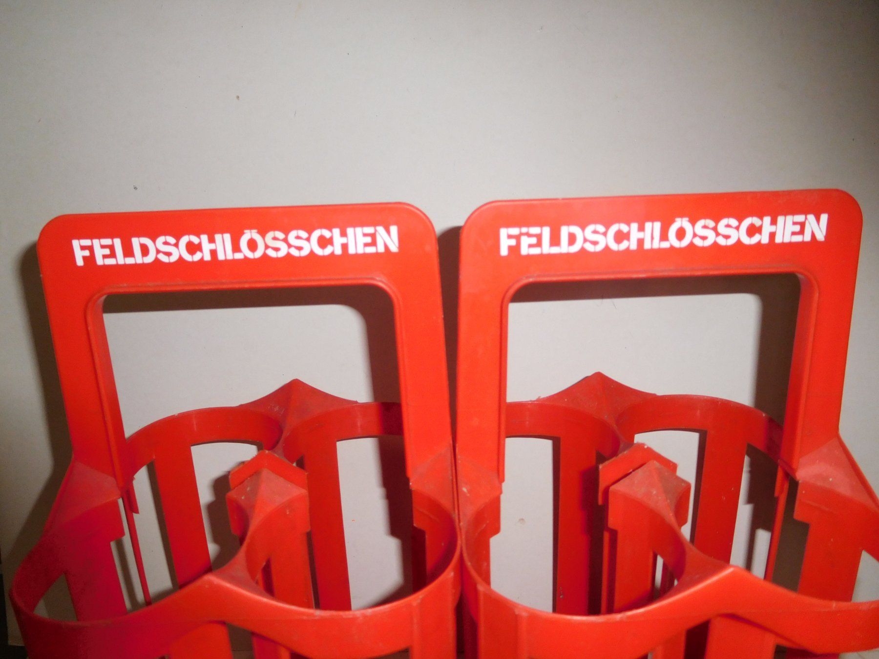 Feldschlösschen Bicchieri, Caraffe & Bottiglie: Feldschlösschen – Usato da Wallbach venduto da Pitralon1 3