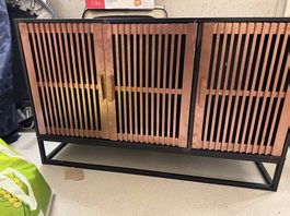 Kleiner Sideboard