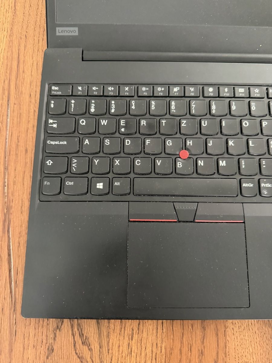 Lenovo Notebook: Notebook - Lenovo ThinkPad E580 - Ab 1 Fr...! – Difettoso da Zürich venduto da ersel 1