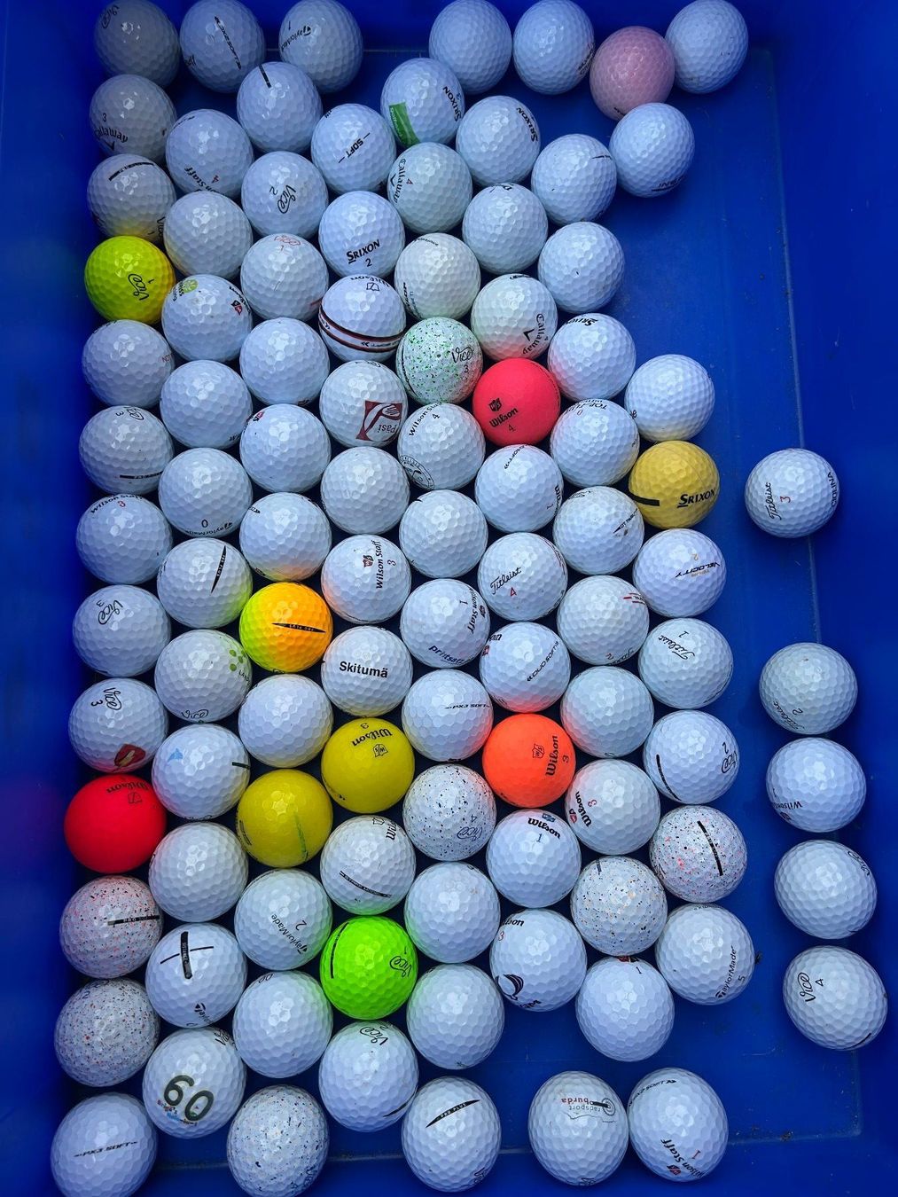 Palloni: Golfbälle diverse Marken 100 Stück – Usato da Noflen BE venduto da Bidue