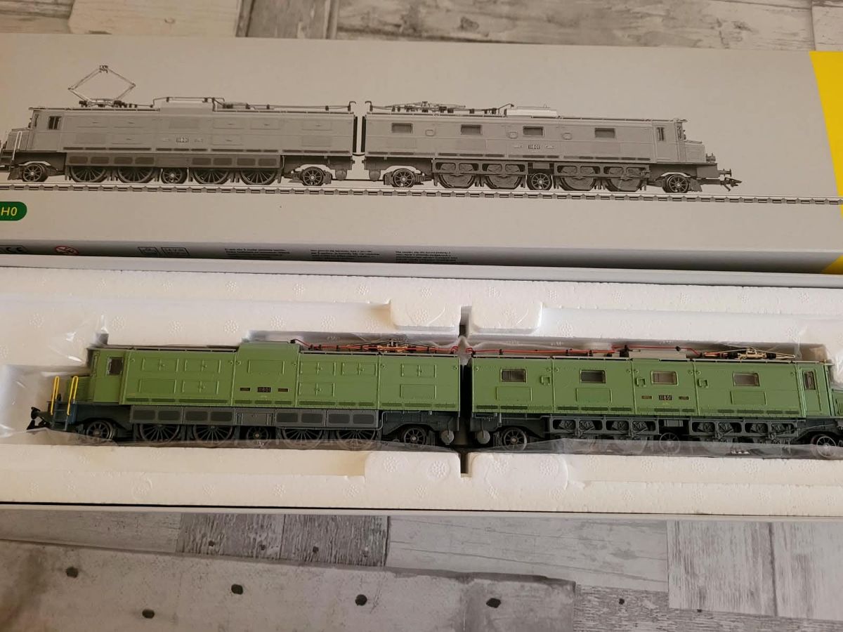 Trix Modelleisenbahnen: TRIX H0 Ae 8/14 digital – Gebraucht aus Steffisburg von susello 1