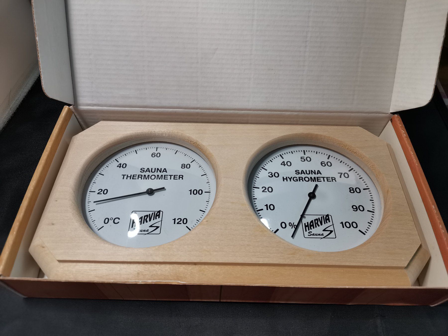 Misurare: Thermo / Hygrometer von Harvia – Nuovo e nell'imballaggio originale da Suhr venduto da Brocki-Suhr 1