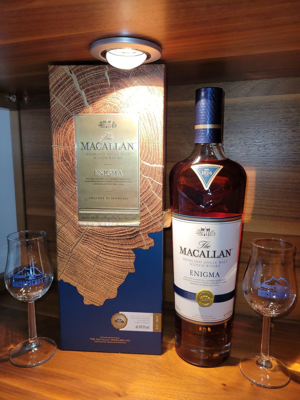 Macallan Bevande alcoliche: Macallan Enigma Quest Collection Single Malt Whisky 0.7 L – Nuovo e nell'imballaggio originale da Buchrain venduto da bueri-hockey
