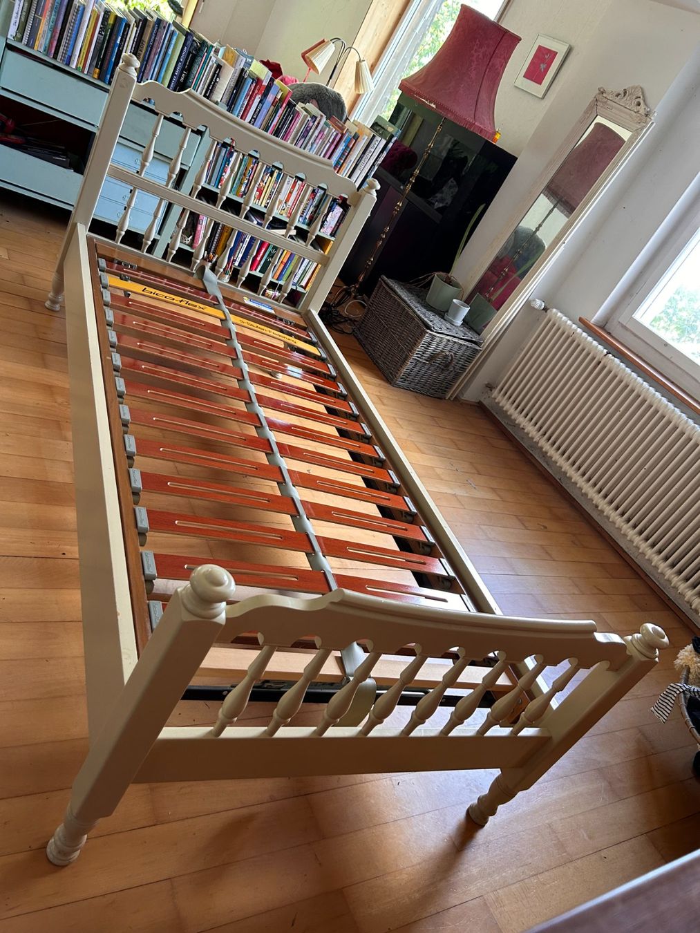Lits: Schönes Einzelbett – D'occasion à Ennetbaden par visualm 2