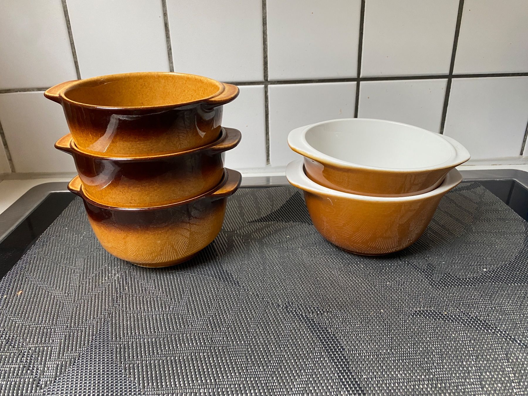 Rössler Tasses: Rössler Tassen – D'occasion à Nesselnbach par dieinsel