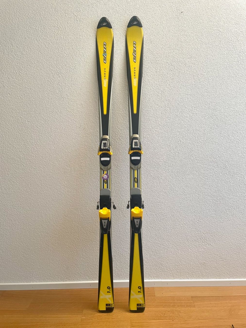 Sci: ELAN Ski 158cm + Gratis Skistöcke – Usato da Arth venduto da ivikiwishop