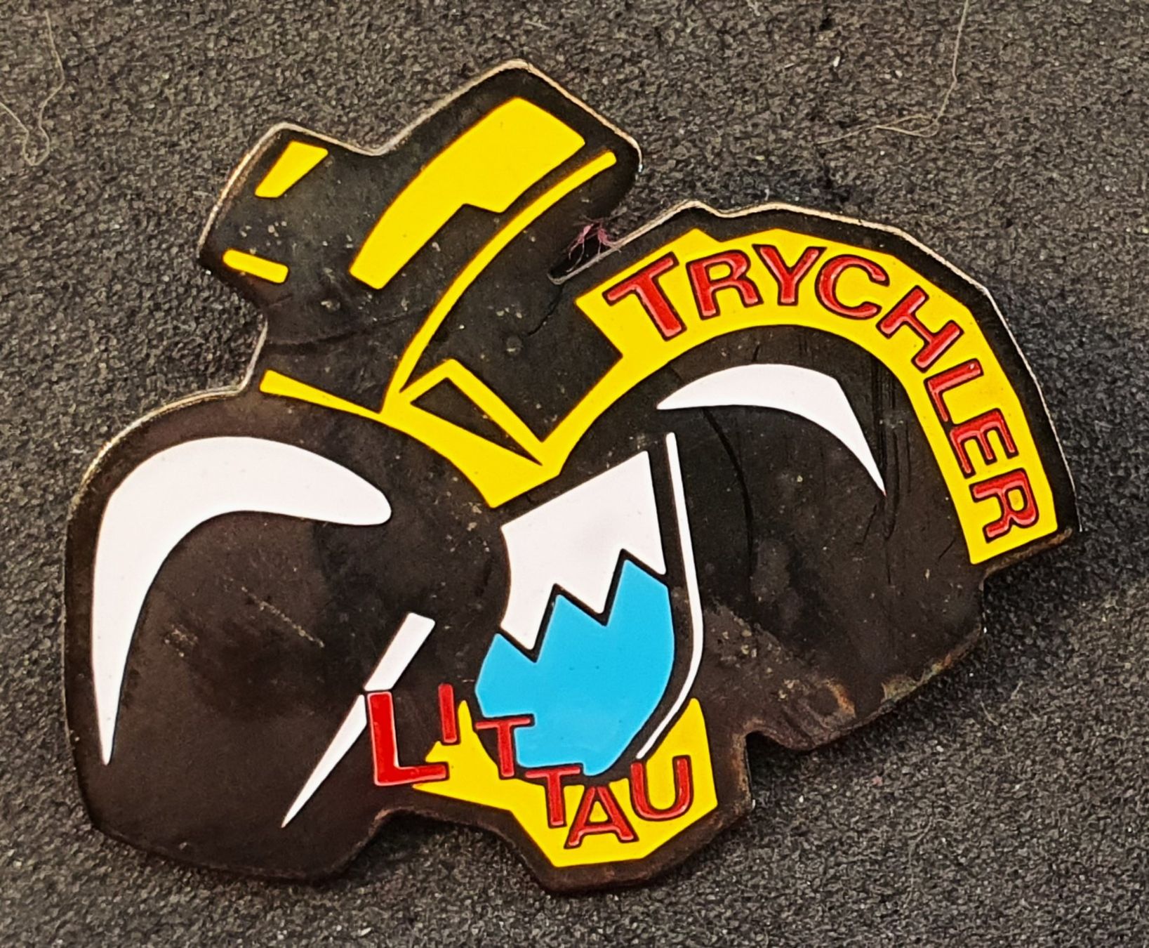 Placchette & Badge: CC623 - Pin Trychler LITTAU – Usato da Reinach BL venduto da Boston-Verkauf
