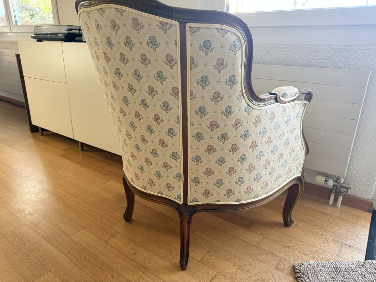 Sessel: Ohrensessel (oder eine sogenannte Bergère) – Gebraucht aus Winkel von grexy 4
