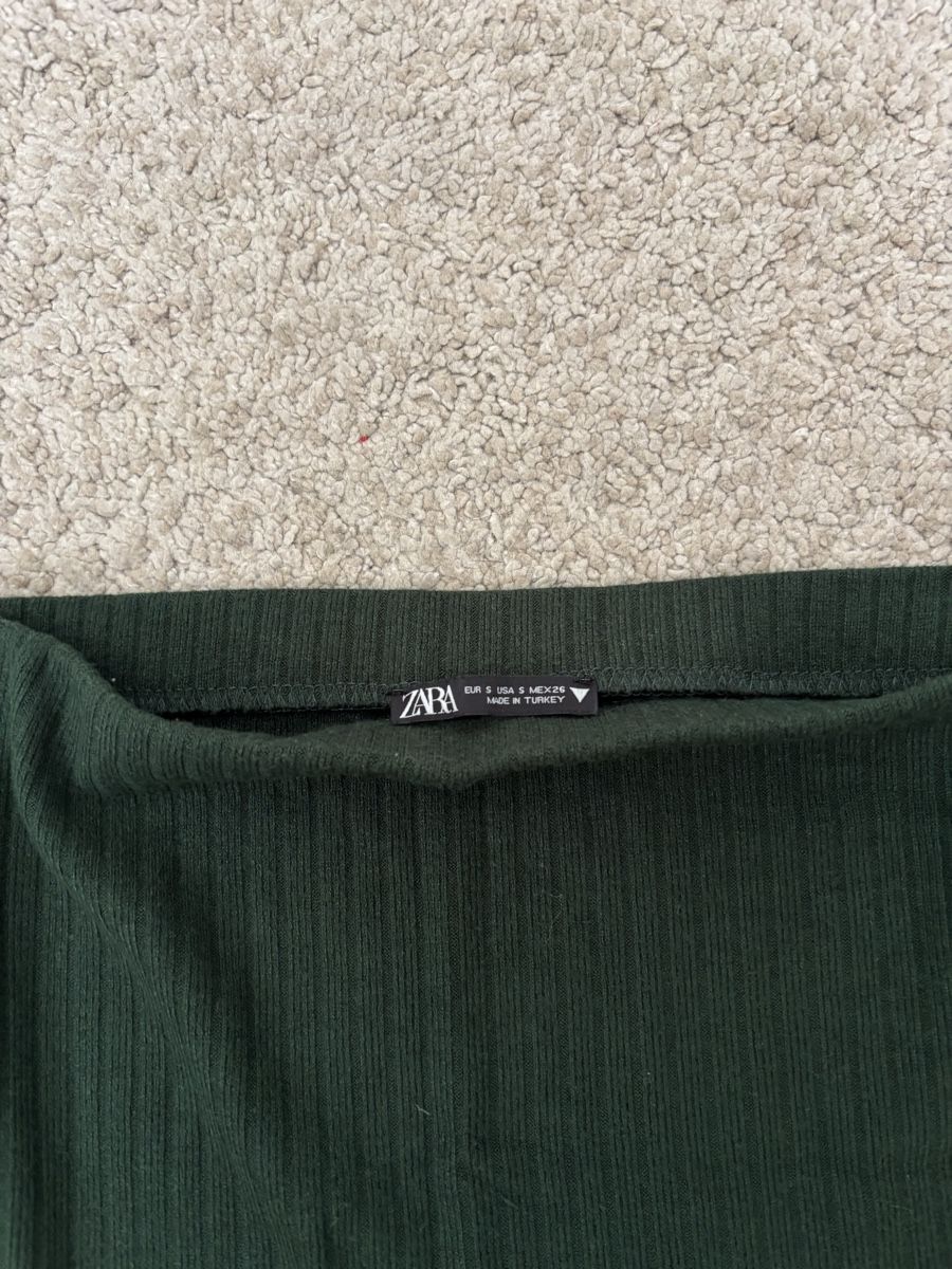 Zara Röcke: Gonna verde Midi – Neu (gemäss Beschreibung) aus Bern von katypustovarov 1