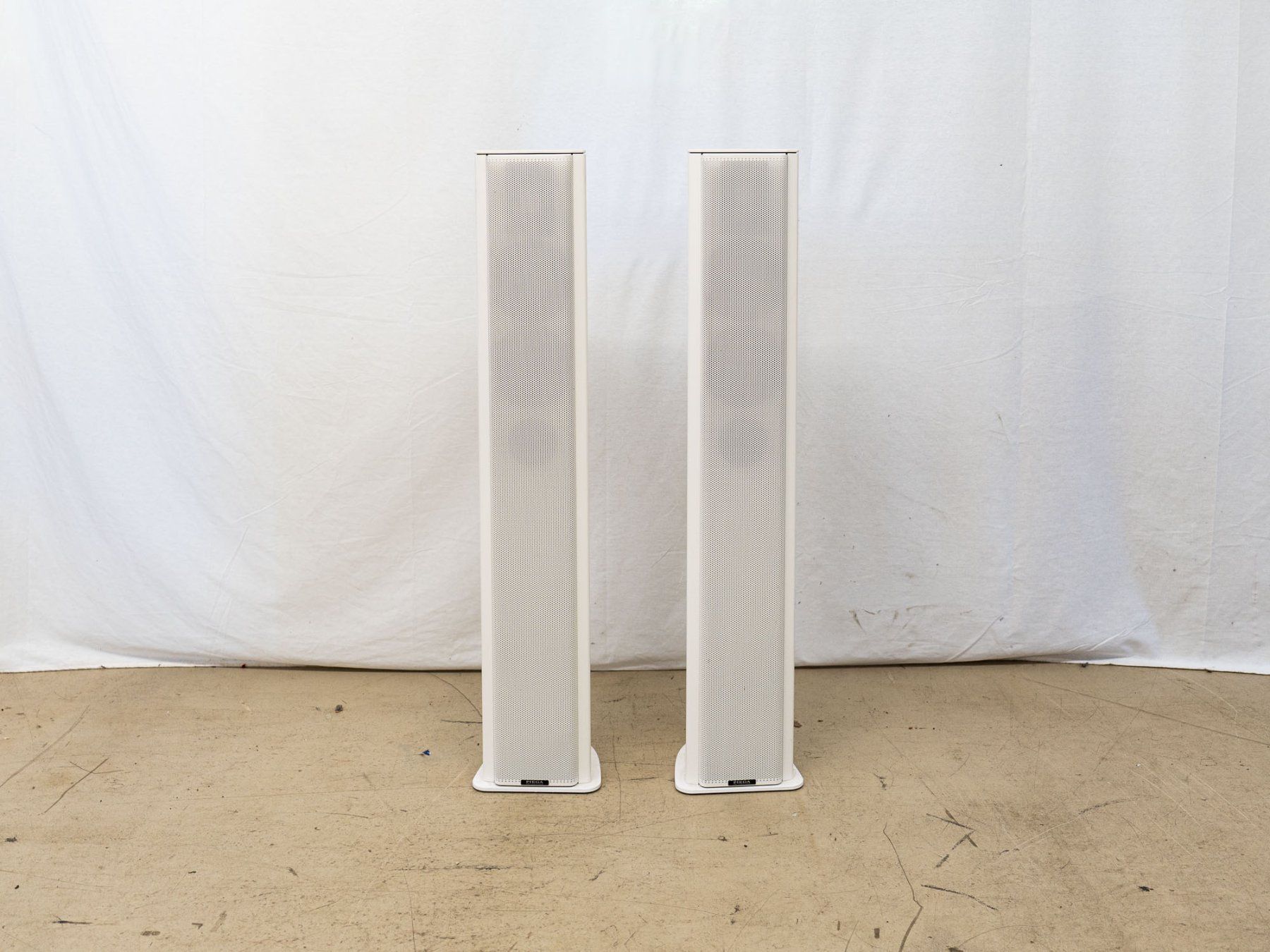 Piega Haut-parleurs: Piega Premium 3.2 - 2er Set weiss - Ref. 07/22 – D'occasion à Au ZH par BrockiAu