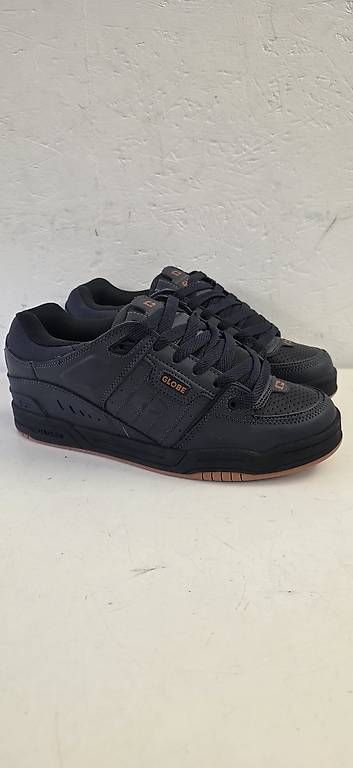 Globe Scarpe da uomo: Chaussures NEUVES Globe Fusion, taille 42 – Usato da Sugiez venduto da factorysportoutlet