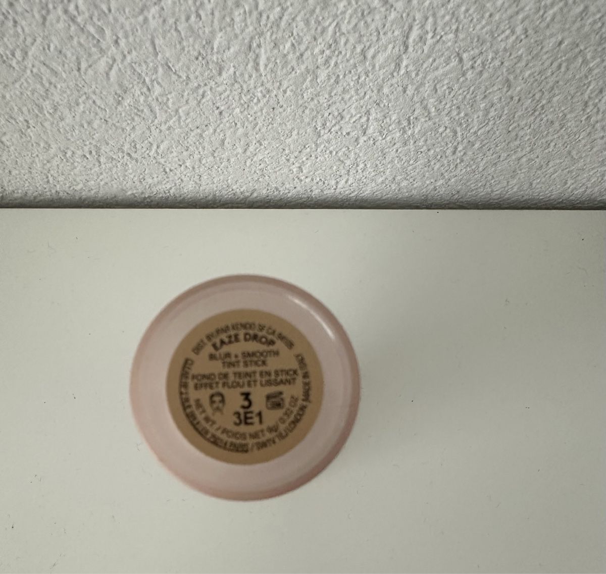 Make-up: Fenty beauty foundation stick eaze drop 3 – Nuovo (secondo la descrizione) da Courgevaux venduto da missceline5 2